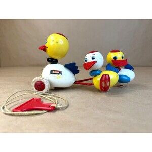 Vintage BRIO Sweden Wooden Duck Family Pull Toy - Mom & 2 Ducklings - Mid Cent